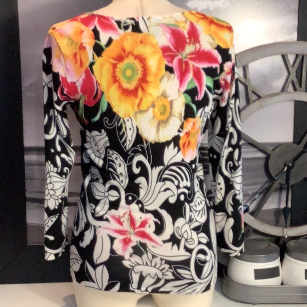 Alberto Makali Lightweight 3/4 Sleeve Floral Embellished V Neck Sweater Sz M - Picture 6 of 11